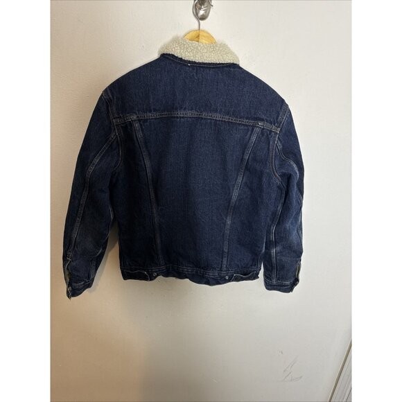 Levi Womens Jacket Medium Blue Denim Sherpa Lined Trucker Jean Snap - Picture 4 of 8